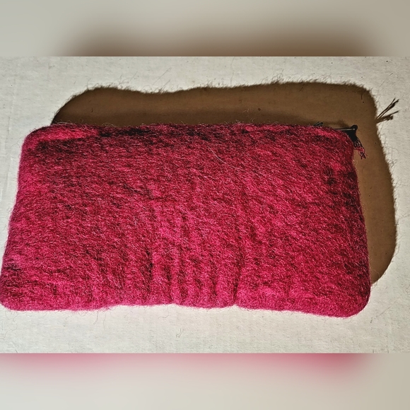 OOAK wool felt hot pink colorful flowers pouch for makeup, toiletries, wallet - Picture 4 of 7